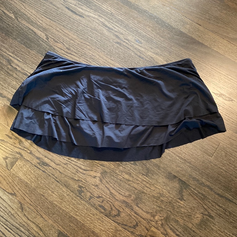 Wave Zone Black Skirted Swim Bottom Swimsuit Bottom 22 EUC
